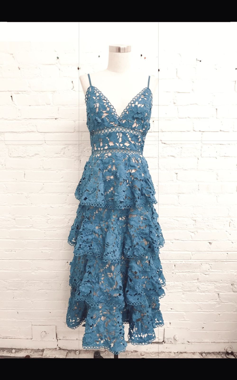 Vestido encaje holanes