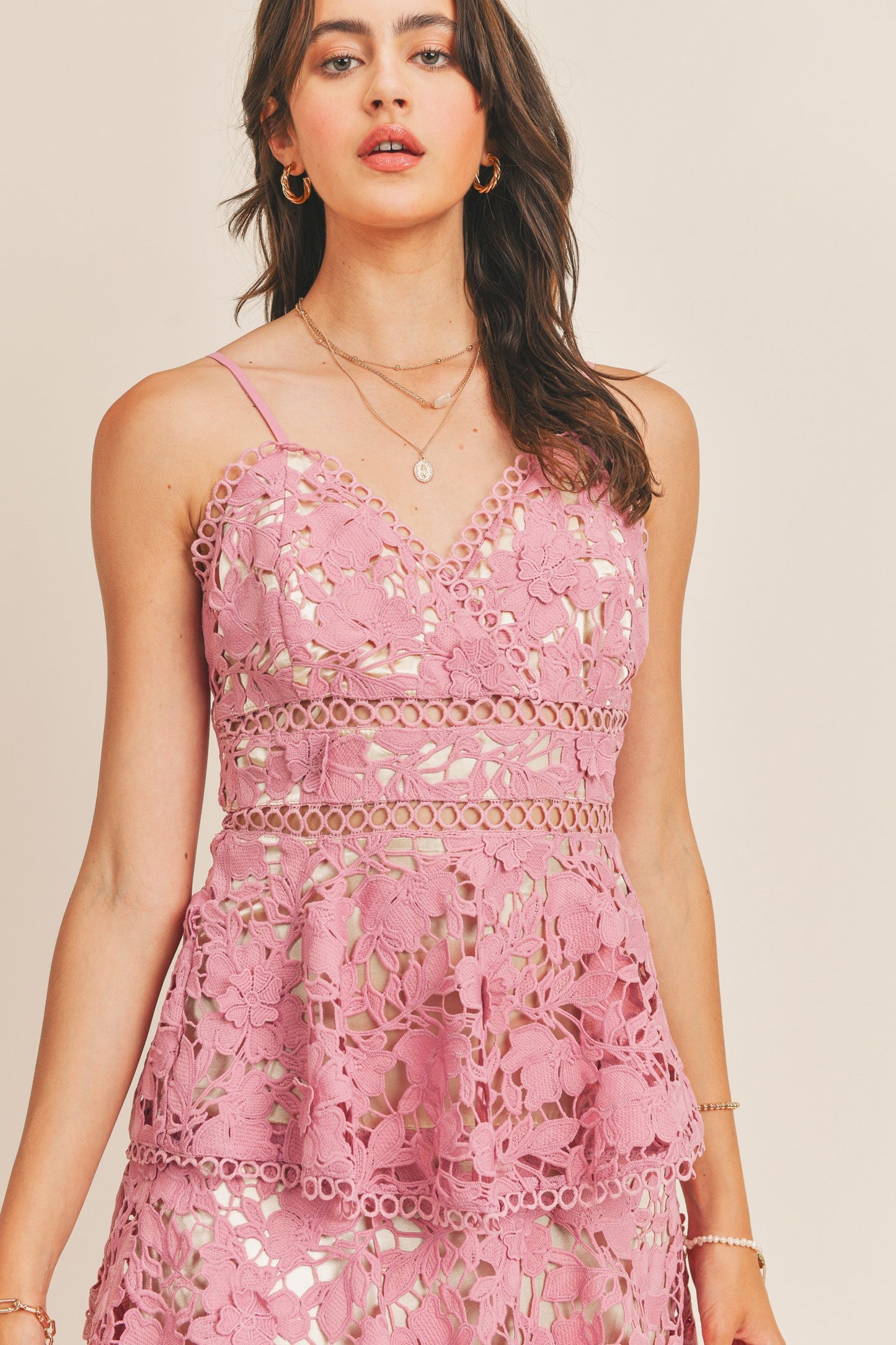 Vestido encaje holanes