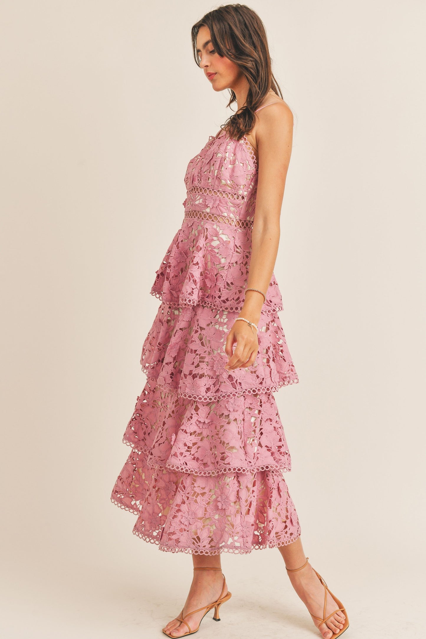 Vestido encaje holanes