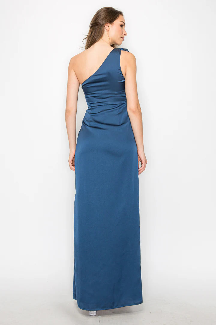 Vestido un hombro satín