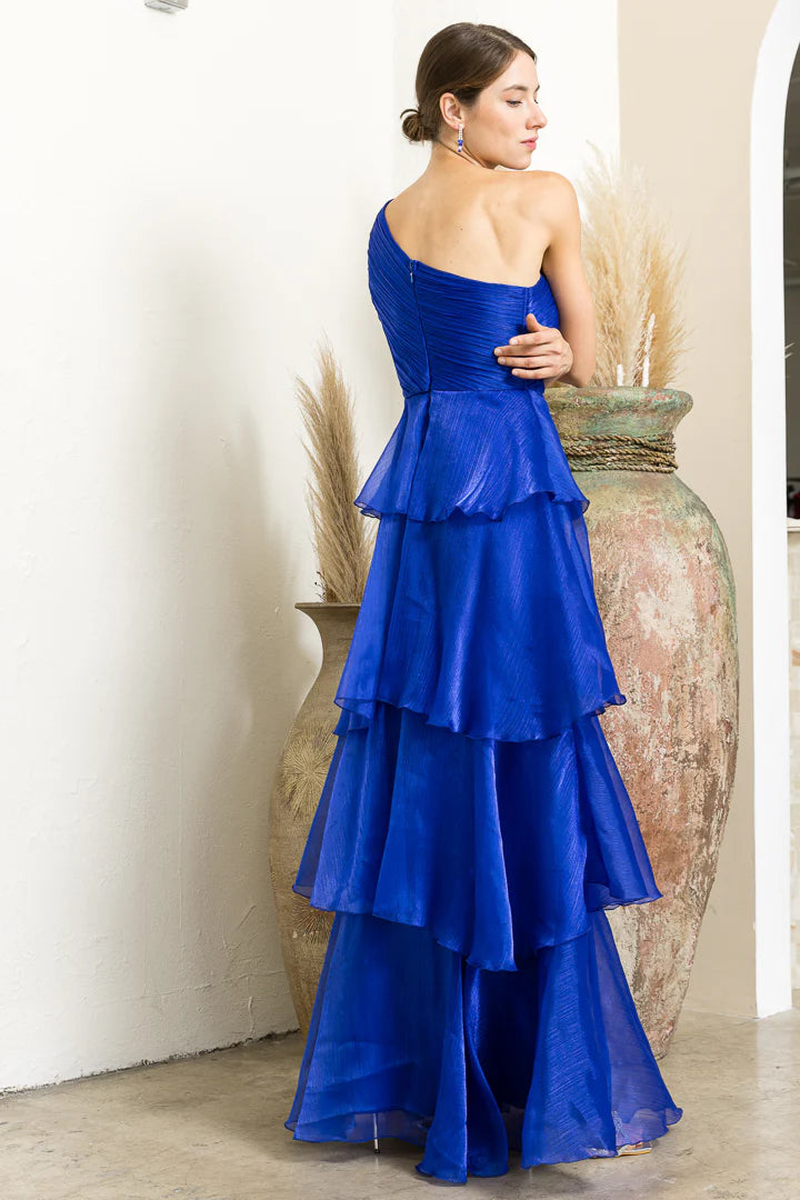 Vestido un hombro olanes