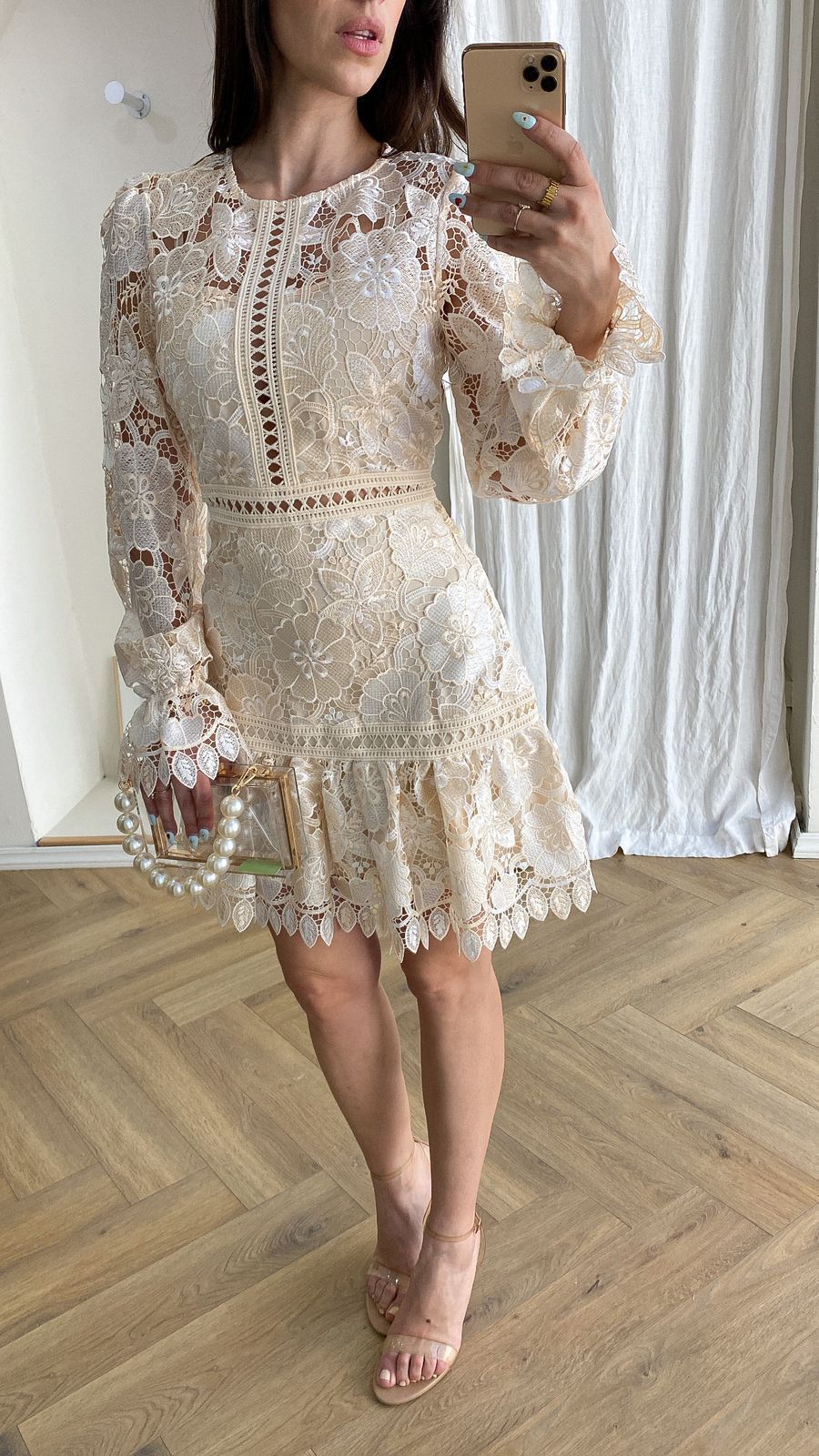 Vestido encaje de flores