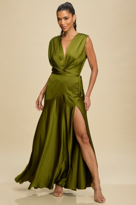 Vestido satín escote