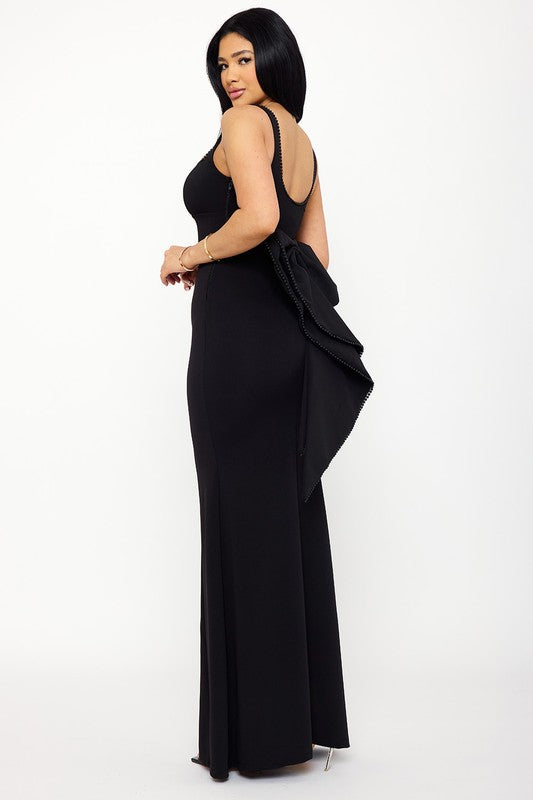 Vestido espalda moño