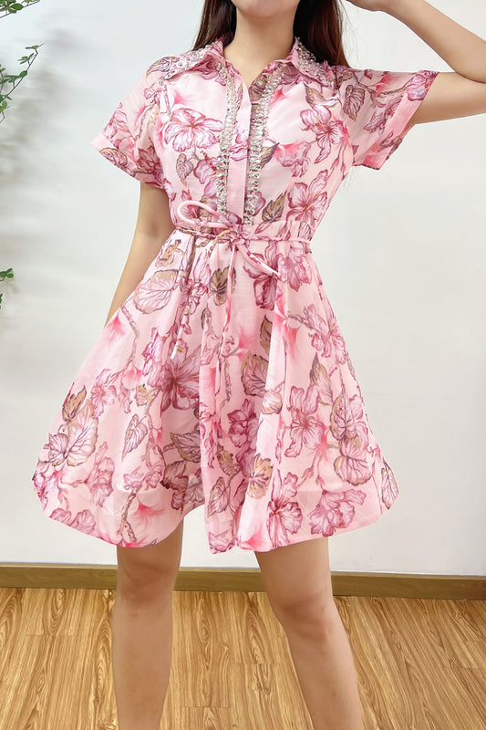 Vestido corto detalle piedras