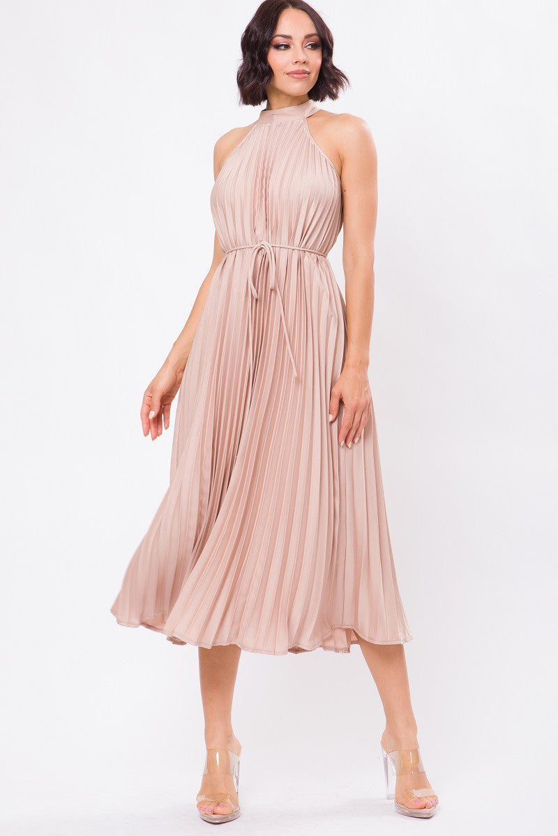 Vestido halter plisado